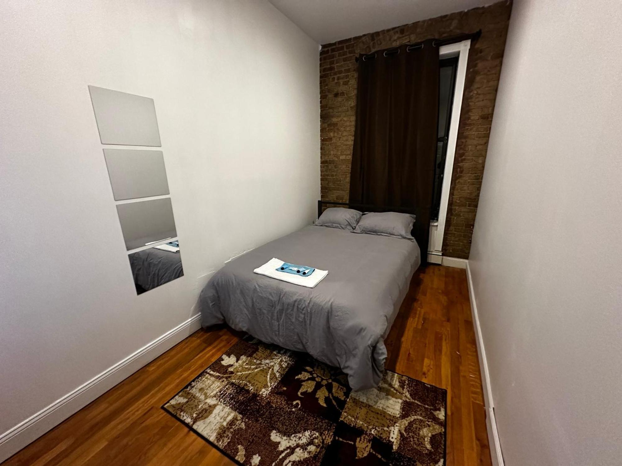 Cozy Townhouse In Harlem Apartment New York City Exterior photo