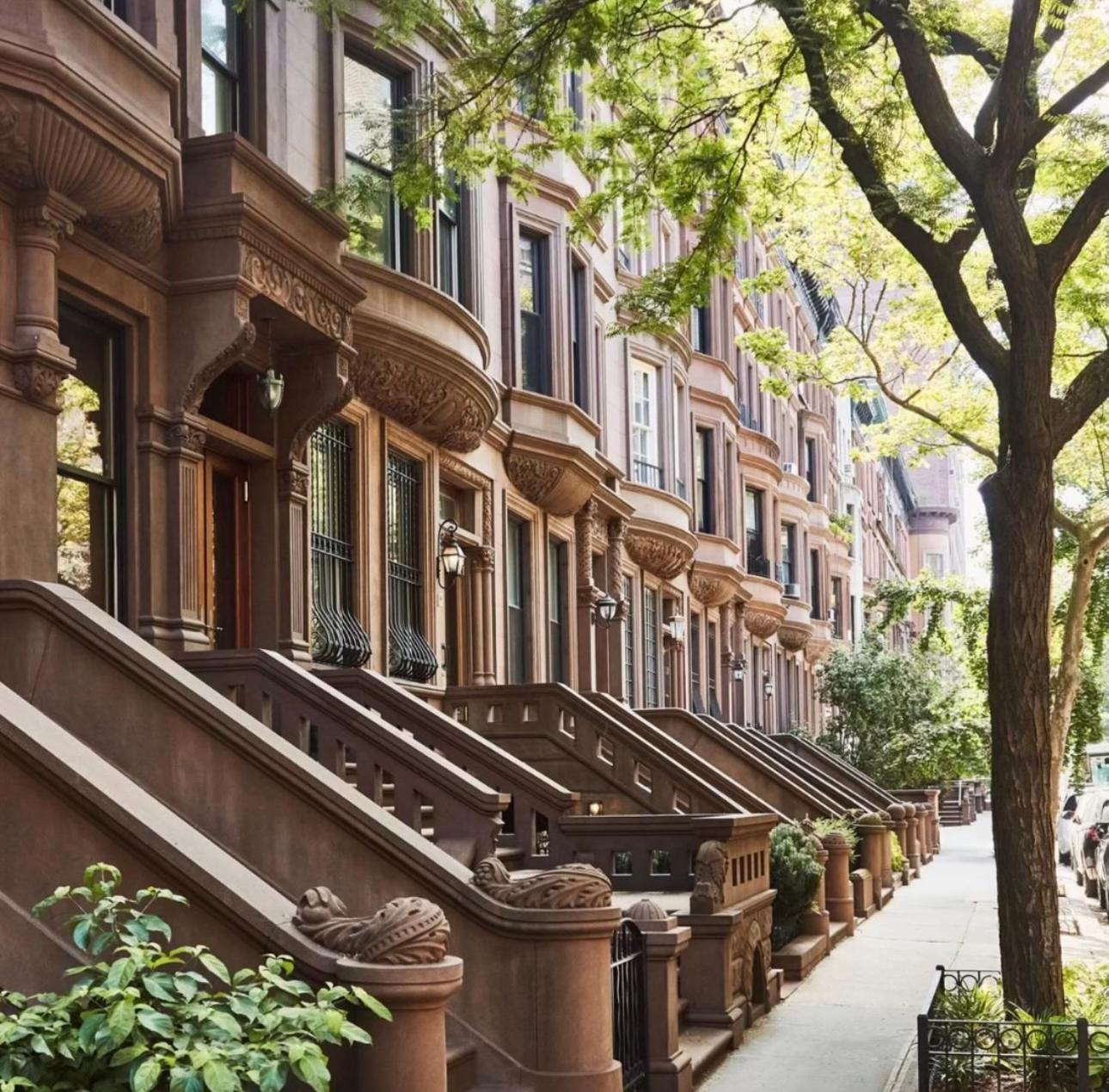 Cozy Townhouse In Harlem Apartment New York City Exterior photo